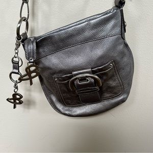 B Makowsky Westbourne Pebbled Leather Convertible Crossbody Bag Metallic Pewter